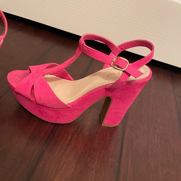 Pink Platform Heels - Picture 1 of 3